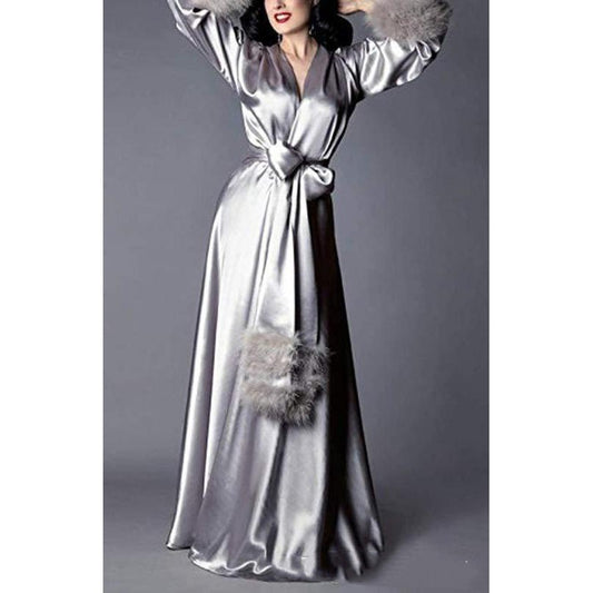 Elegant Pajama Robe With Feathers