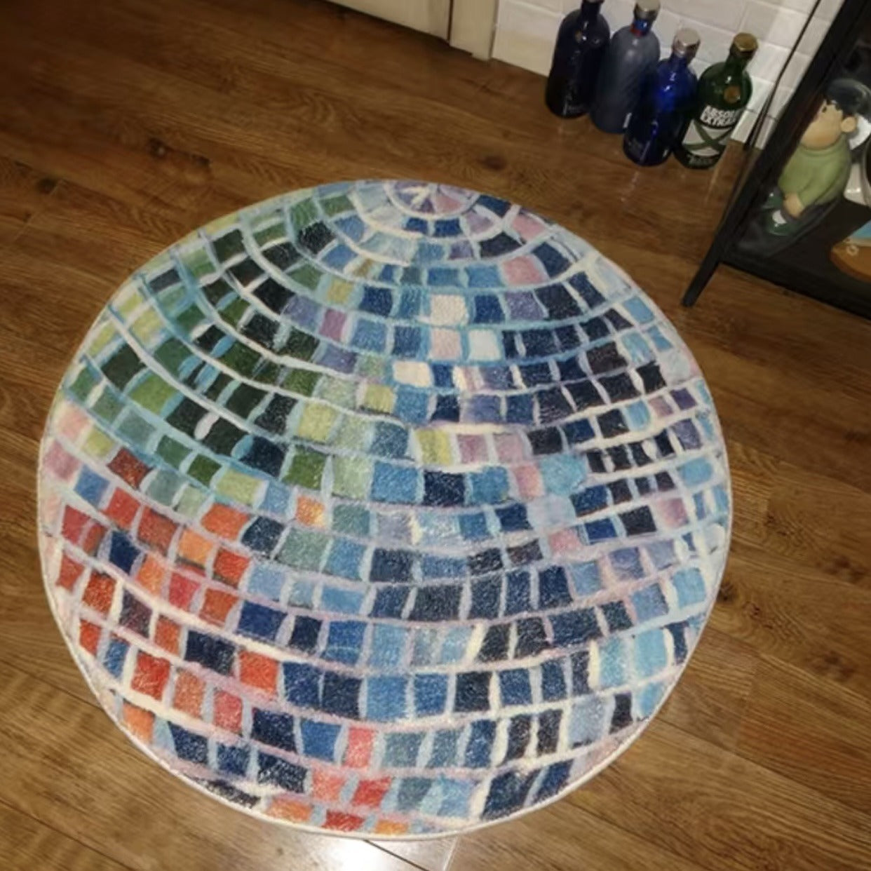 Velvet, Round Carpet (Various Designs)